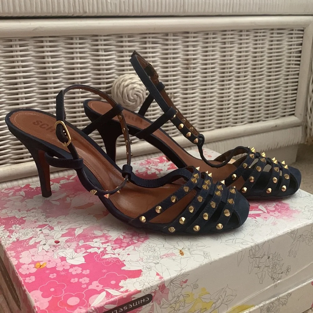 Schutz Mid Heel Sandal - Picture 7 of 7